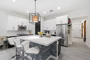 15155 SW 176th Ln, Miami, FL 33187 - Photo 10