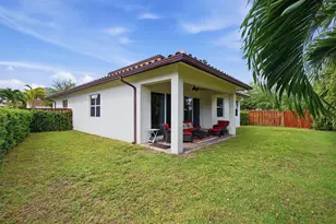 15155 SW 176th Ln, Miami, FL 33187 - Photo 36