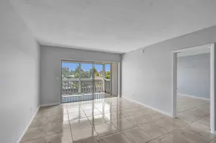 455 Paradise Isle Blvd, Hallandale Beach, FL 33009 - Photo 10