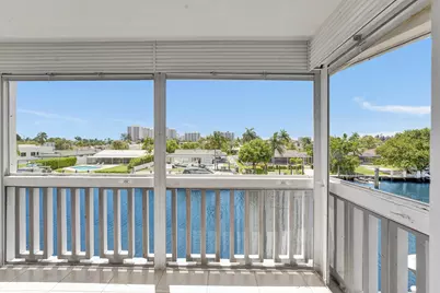 455 Paradise Isle Boulevard #305, Hallandale Beach, FL 33009 - Photo 20
