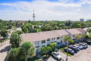 185 SW 3rd St, Pompano Beach, FL 33060 - Photo 48