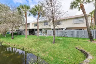 185 SW 3rd St, Pompano Beach, FL 33060 - Photo 34