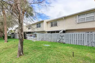 185 SW 3rd St, Pompano Beach, FL 33060 - Photo 20