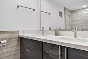 2950 N Palm Aire Dr, Pompano Beach, FL 33069 - Photo 14