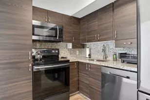 2950 N Palm Aire Dr, Pompano Beach, FL 33069 - Photo 2