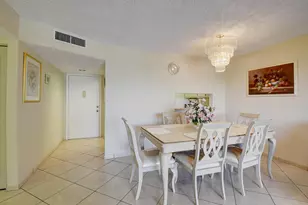 5370 Las Verdes Cir, Delray Beach, FL 33484 - Photo 6