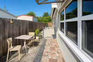 2311 N 58th Ave, Hollywood, FL 33021 - Photo 2