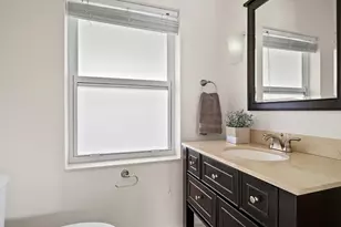 260 E Lakewood Rd, West Palm Beach, FL 33405 - Photo 16