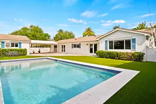 260 E Lakewood Rd, West Palm Beach, FL 33405 - Photo 4