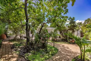637 Troy Blvd, West Palm Beach, FL 33409 - Photo 10