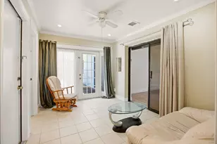 637 Troy Blvd, West Palm Beach, FL 33409 - Photo 32