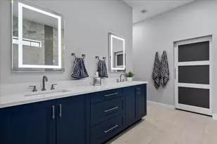3704 Siena Cir, Wellington, FL 33414 - Photo 14