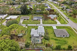 1707 SE Manth Ln, Port Saint Lucie, FL 34983 - Photo 38