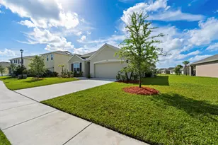 3324 Homestead Dr, Fort Pierce, FL 34945 - Photo 4