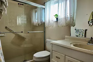 1061 NW 85th Terrace, Plantation, FL 33322 - Photo 18