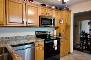 1061 NW 85th Terrace, Plantation, FL 33322 - Photo 10