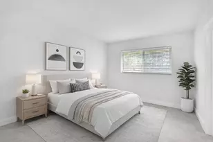 1101 NE 18th Ave, Fort Lauderdale, FL 33304 - Photo 2
