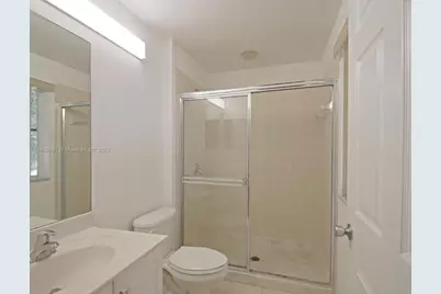 6030 SW 19th Place, North Lauderdale, FL 33068 - Photo 4