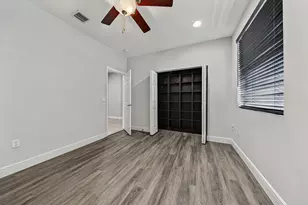 1135 NE 3rd Ave, Fort Lauderdale, FL 33304 - Photo 40