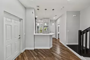 1135 NE 3rd Ave, Fort Lauderdale, FL 33304 - Photo 6