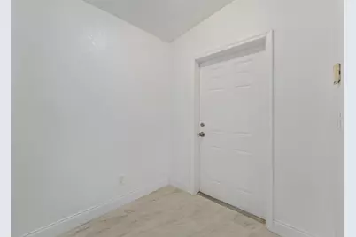 1899 Newport Isles Boulevard, Port Saint Lucie, FL 34953 - Photo 14