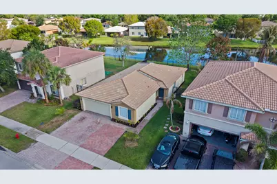 1899 Newport Isles Boulevard, Port Saint Lucie, FL 34953 - Photo 30