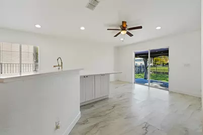 1899 Newport Isles Boulevard, Port Saint Lucie, FL 34953 - Photo 16