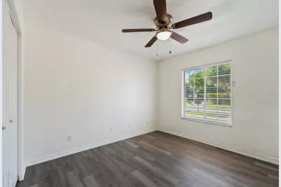 1899 Newport Isles Boulevard, Port Saint Lucie, FL 34953 - Photo 8