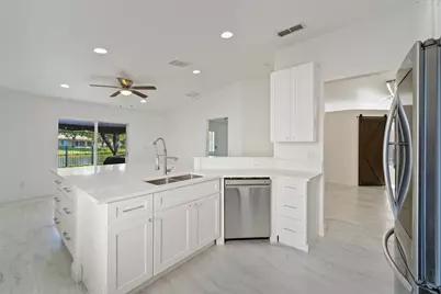 1899 Newport Isles Boulevard, Port Saint Lucie, FL 34953 - Photo 24