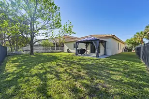 1899 Newport Isles Blvd, Port Saint Lucie, FL 34953 - Photo 6