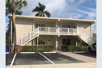 1221 SE 3rd Street #4, Deerfield Beach, FL 33441 - Photo 1
