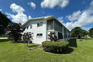 289 Markham N, Deerfield Beach, FL 33442 - Photo 20