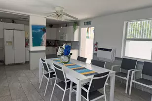 2076 S Ocean Dr, Hallandale Beach, FL 33009 - Photo 24