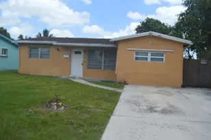 896 SW 64th Terrace, North Lauderdale, FL 33068 - Photo 2
