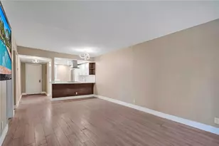 3051 S Palm Aire Dr, Pompano Beach, FL 33069 - Photo 30