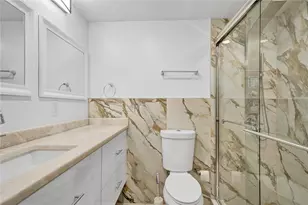 3051 S Palm Aire Dr, Pompano Beach, FL 33069 - Photo 8