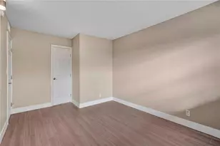 3051 S Palm Aire Dr, Pompano Beach, FL 33069 - Photo 16