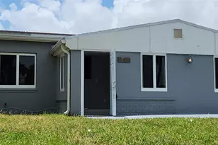 1766 NE 181st St, North Miami Beach, FL 33162 - Photo 16