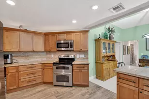 5155 Pine Dr, Boynton Beach, FL 33437 - Photo 18