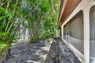 5155 Pine Dr, Boynton Beach, FL 33437 - Photo 50