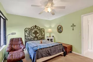 5155 Pine Dr, Boynton Beach, FL 33437 - Photo 38