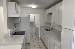 7624 SW 10th St, North Lauderdale, FL 33068 - Photo 6