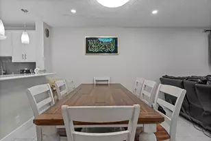 1177 NW 98th Terrace, Pembroke Pines, FL 33024 - Photo 14