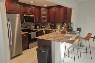 4137 NW 88th Ave, Coral Springs, FL 33065 - Photo 2