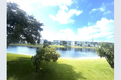 2004 Harwood C, Deerfield Beach, FL 33442 - Photo 1