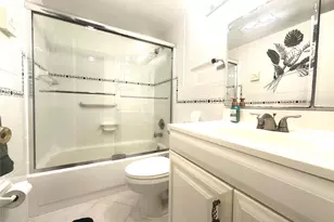 2004 Harwood C, Deerfield Beach, FL 33442 - Photo 14