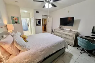 7920 N Nob Hill Rd, Tamarac, FL 33321 - Photo 10
