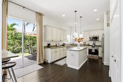 101 Mill Pond Lane, Royal Palm Beach, FL 33411 - Photo 6