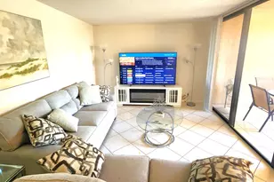 750 Egret Cir, Delray Beach, FL 33444 - Photo 2