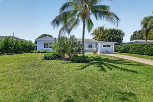 277 NW 3rd Ct, Boca Raton, FL 33432 - Photo 1